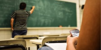 Aprendemos matemática, mas não a declarar os impostos: a escola nos ensina a ser adultos?