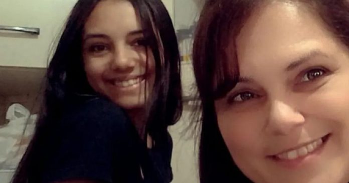 Mãe diz que ‘premonição’ salvou filha minutos antes de trágico acidente : ‘livramento’