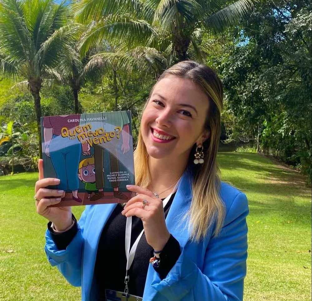 psicologiasdobrasil.com.br - Ex-atriz mirim de 'Sonho Meu' celebra Dia dos Professores; veja como ela está hoje!