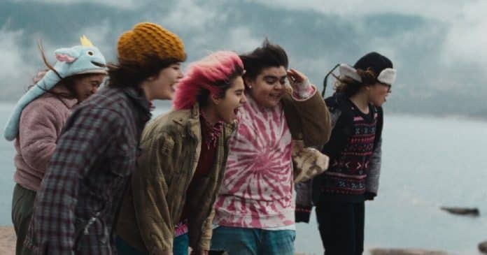 Filme premiado em Cannes que fez público deixar as salas de cinema aos prantos estreia na Netflix